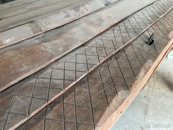 Starožitná truhlica - 2