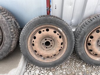 Škoda Fabia 2,Roomster zimna sada Laufenn 195/55 R15 85H - 2