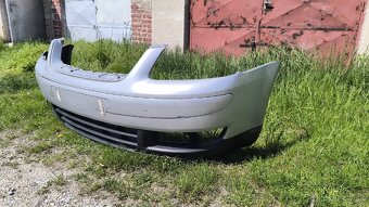 Predný nárazník Touran mk1 - 2