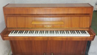 Klavir PETROF - 2