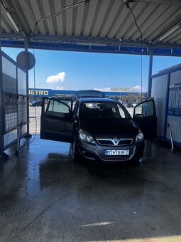Opel zafira b 1.7 2014 - 2