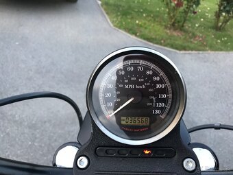 Harley Davidson Iron883 - 2