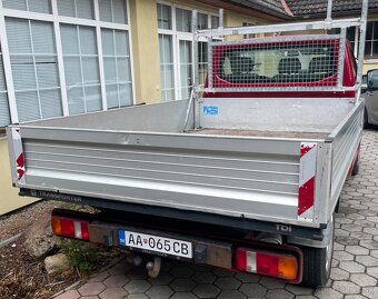 Volkswagen T5 1.9tdi Valník - 2