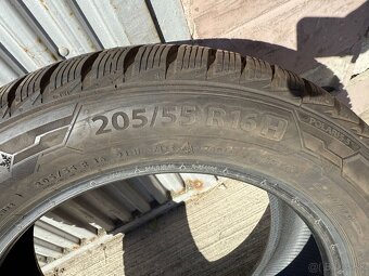 1ks Zimna pneumatika BARUM 205/55 R16 - 2