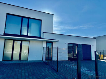 NA predaj moderný 4 izbový dom  v novostavbe Králóvá pri Sen - 2