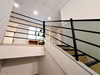 priestor na podnikanie, centrum mesta Kežmarok, 25 m2, prená - 2