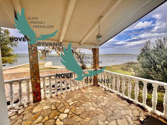 Na predaj dom prvý rad na mori s výhľadom na more v Chorváts - 2