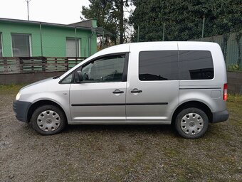 Volkswagen Caddy LIFE 1.9tdi 7 miestne - 2