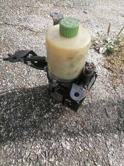 Predam servo na Škoda fabia - 2