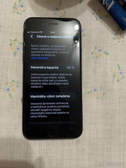 Predám iPhone SE 2022 - 2