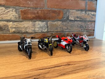 Ducati modeli Shell - 2