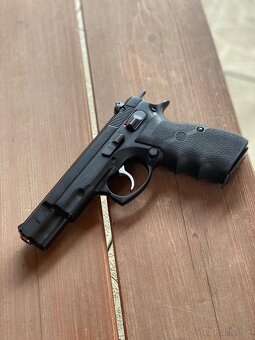 CZ85 - 2