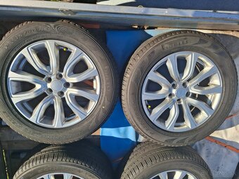 Rang rover evoque elektrony r18 235/60r18 - 2