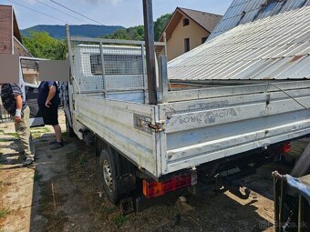 Mercedes-Benz T1 (séria 207–410) - 2