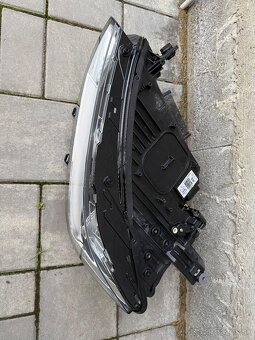 Passat B8 LED SVETLO - 2