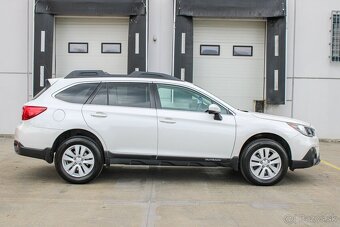 Subaru Outback 2.5i-S NAVI CVT - 2