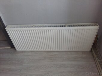 Radiátor  150x 50 - 2