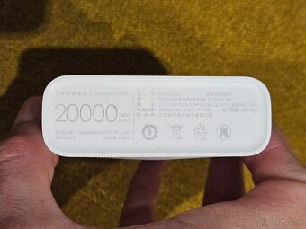 Powerbanka Xiaomi 20000 mAh - 2