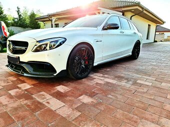 Mercedes-benz c63 s amg - 2