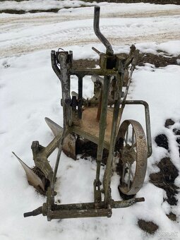 Pluhy za traktor - 2