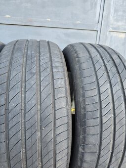 205/55r16 michelin - 2