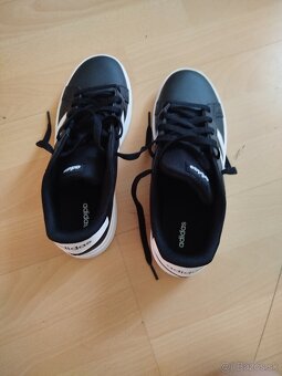 Botasky Adidas - 2