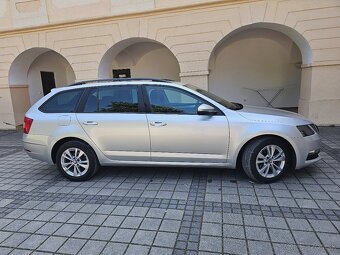 Škoda Octavia Combi 2.0 TDI DSG 4x4 F1 Sport DVD Webasto - 2