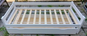 Posteľ ŠхHхV 187х87х54 cm so zásuvkou, zadarmo za odvoz - 2