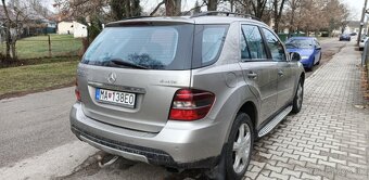 Mercedes-Benz triedy ML 320cdi - 2