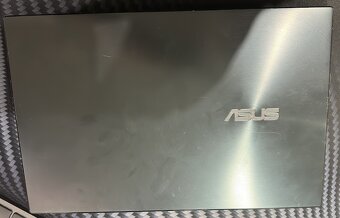 Asus Zenbook 14 UM425 - 2