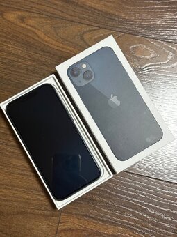 iPhone 13 + kryt mobilfox + kábel - 2