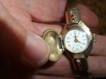 Dámske hodinky - 2