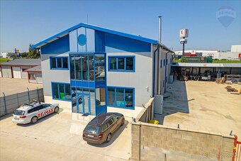 Na predaj moderná hala s administratívnym a sociálnym zázemí - 2