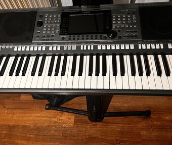 Yamaha psr s770 - 2