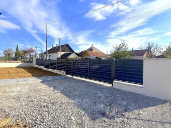 NOVOSTAVBA dokončená v obci Šišov poz.700m2 - 2