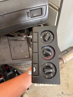 Honda Civic 6G MB – originálne a tuning diely (palubovka, ná - 2