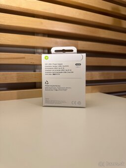 Apple AC adapter 20w usb-c - 2