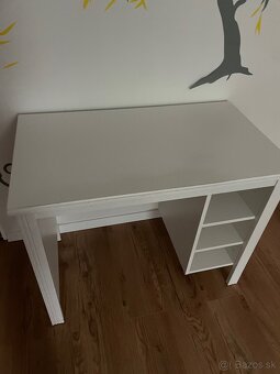 Pisaci stolik Ikea Brusali - 2