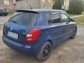 Predám Škoda Fabia II 1.2 HTP, r. 2011 - 2