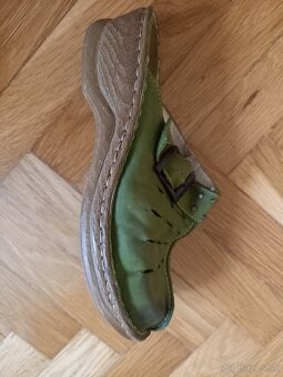 Lodičky a vsuvky veľkosť 39 - 2