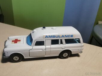Matchbox Speedkings Ambulancia - 2