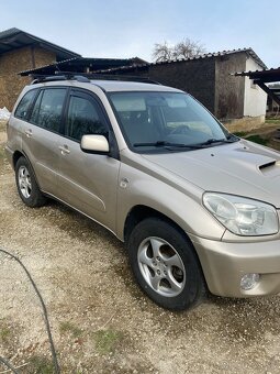 Predám Toyota Rav4 4x4 - 2