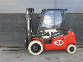 Elektrický vysokozdvižný vozík EP EFL303 - 2