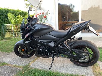 Suzuki GSX-S 1000 - 2