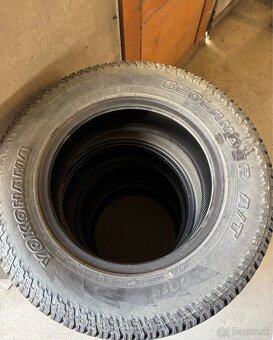 YOKOHAMA 205/70 r15 M+S - 2