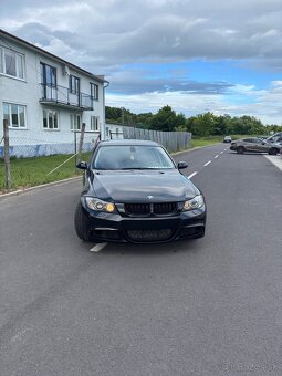 BMW E90 335i - 2