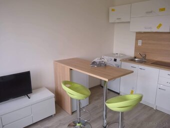 Prenájom garsónky ul.Mládežnícka Banská Bystrica - 2