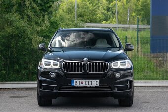 BMW X5 xDrive30d A/T 190KW . - 2