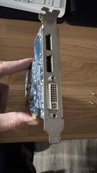 Nvidia GT620 - 2