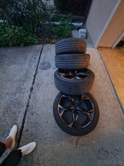 Bridgestone turanza 245/40/R19 - 2